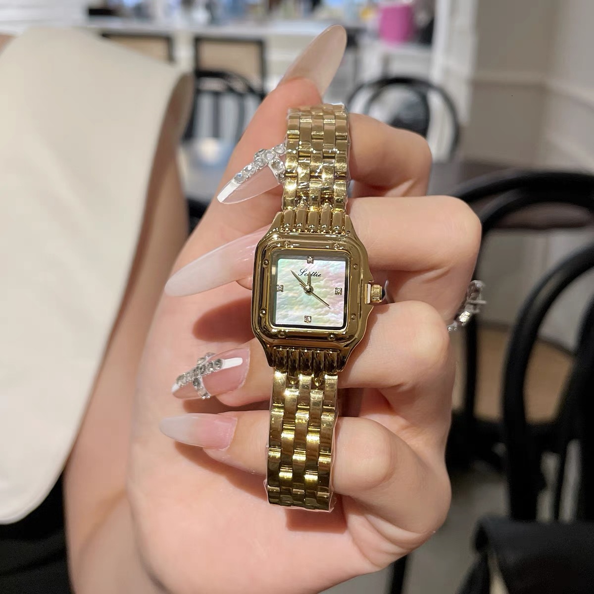 Designer exquisite ladies' wristwatch Scottie fashion steel band watch mother-of-pearl dial square wristwatch versatile high-end quartz watch n