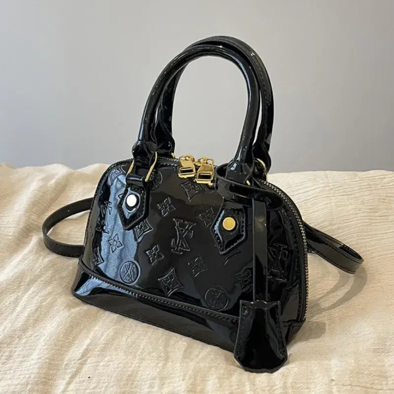 Shoulder Bag Free Shipping New Designer Skin Flap fashion Women's Fashionable Casual Handbag Crossbody Single t1