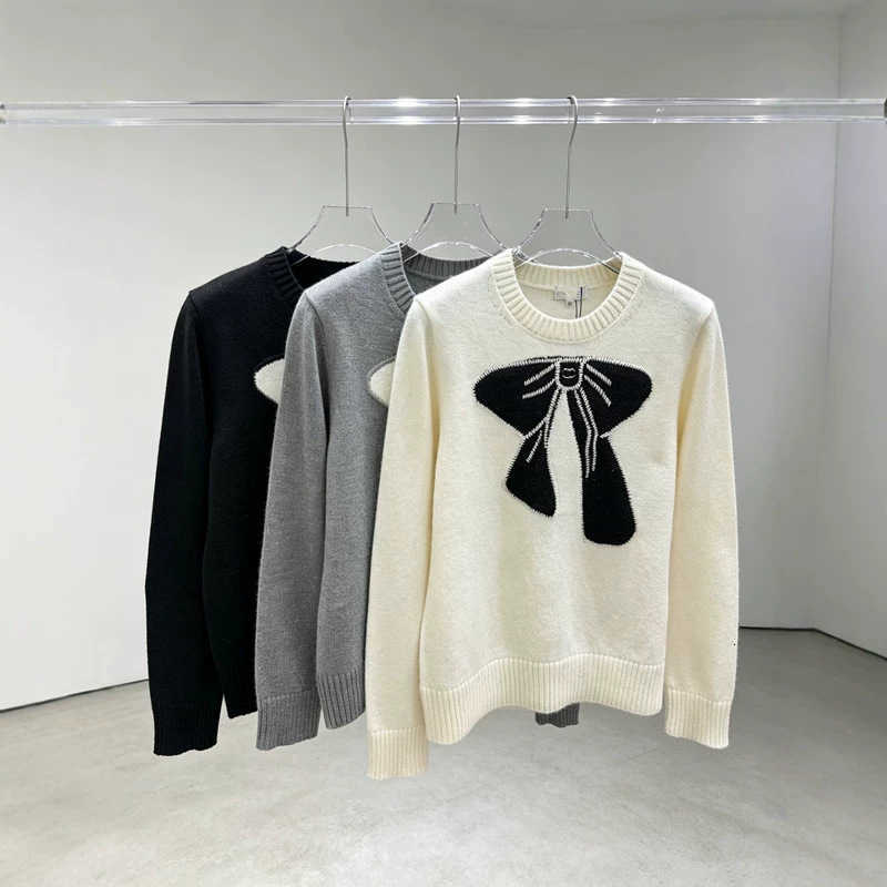 Women's Sweaters Designer 2026 Autumn New women designer clothes Knit Sweater with a Round Neck, a Stylish Top for Women