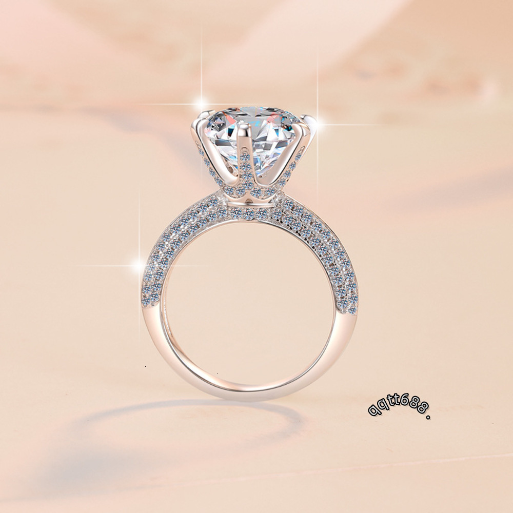 High Quality 925 Sterling Silver Moissanite Wedding Band for Men and Women Trendy Anniversary Diamond Bands for Parties