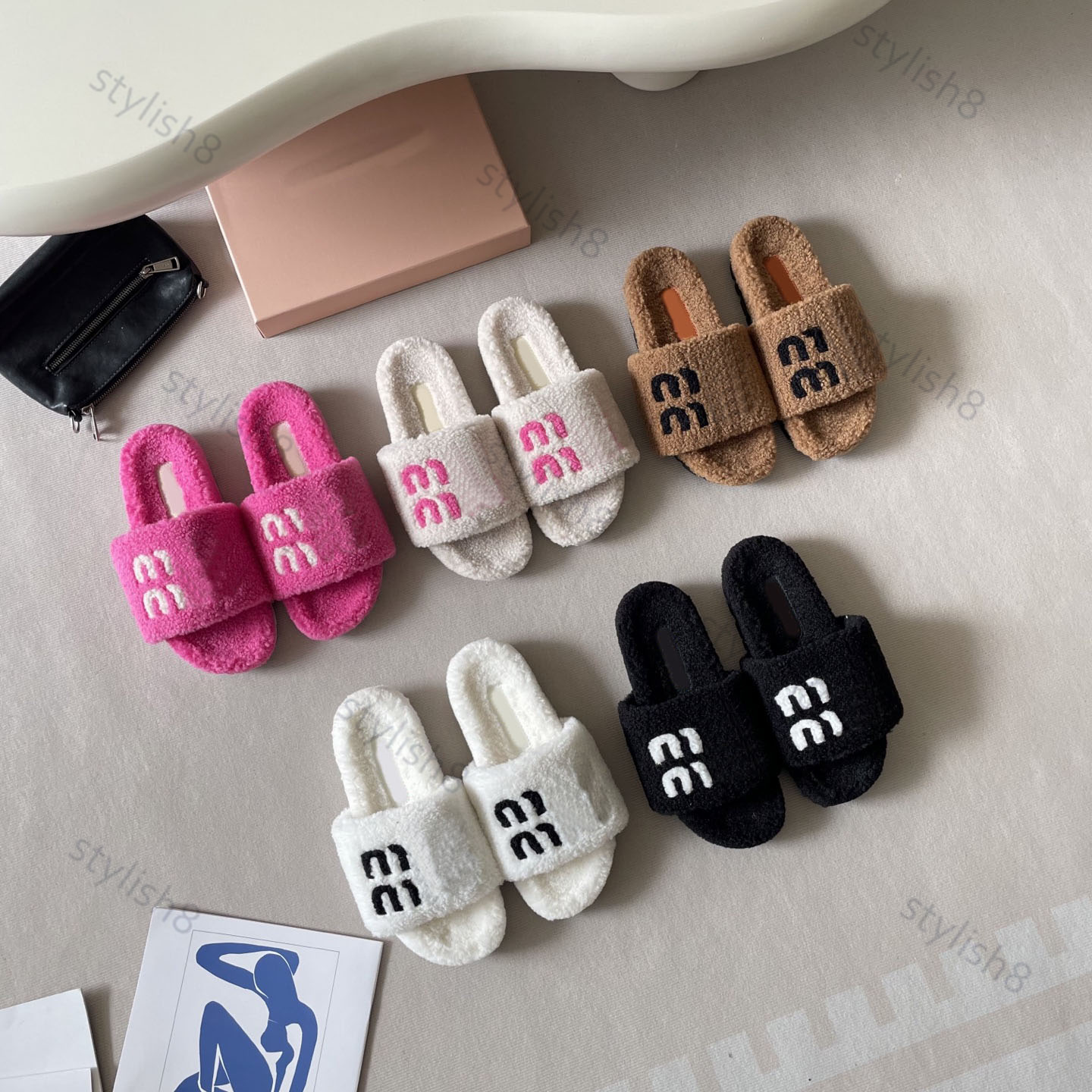 Designer Women Slippers Paris Winter Wool Slides Fur Fluffy Furry Warm Sandals