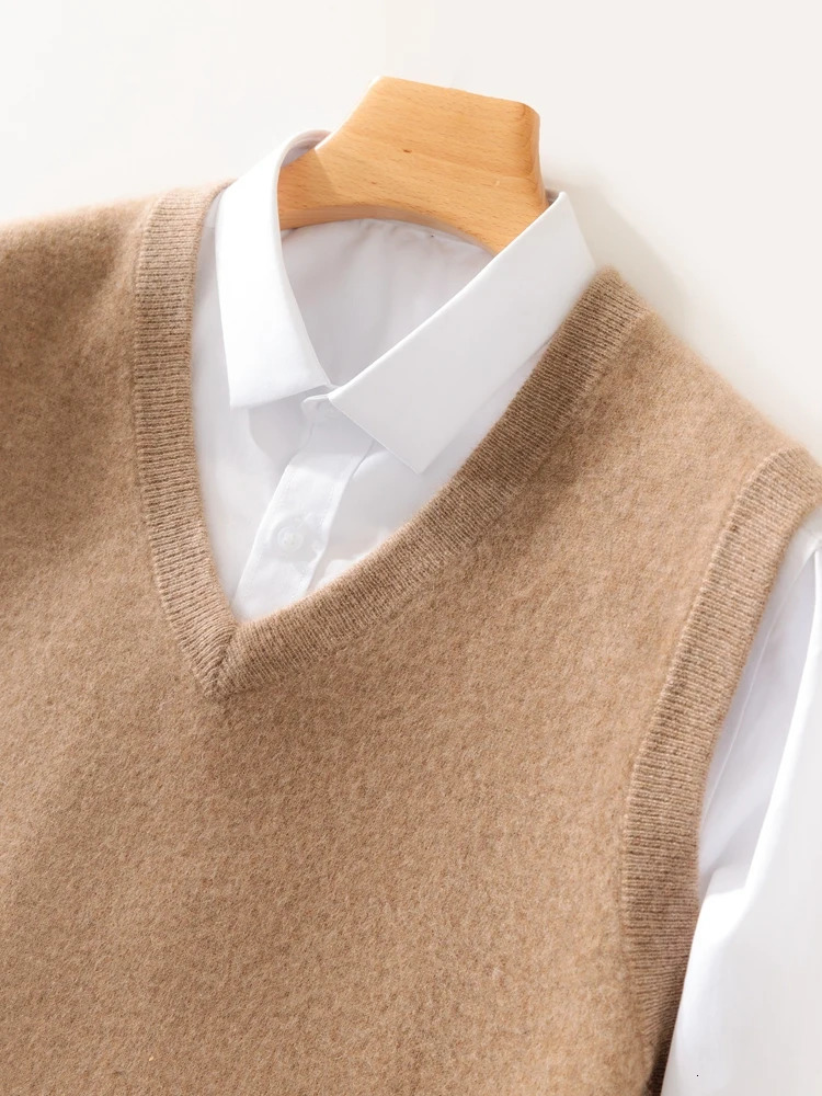 Men's 100% Merino Wool Sweater Vest V-neck Sleeveless Pullover Autumn Winter Smart Casual Cashmere Waistcoat Knitwear Basic Tops 261015