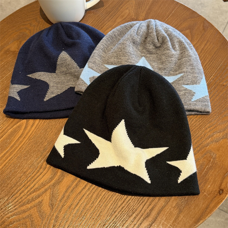 Trendy outdoor starpatterned knitted beanie for women new autumn/winter style warm and cozy makes your face look smaller casual pullon hat