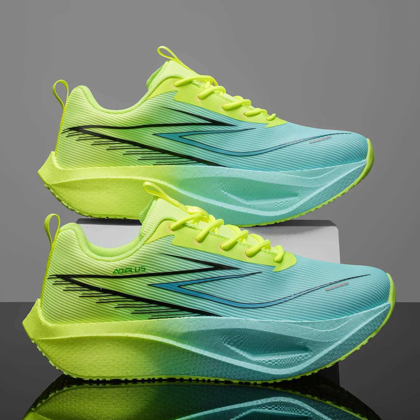 Casual Shoes Men Running Shoes Carbon Board Speciality Marathon Sports Breathable Casual Men's Sneakers Lightweight Women's Athletic Sneak