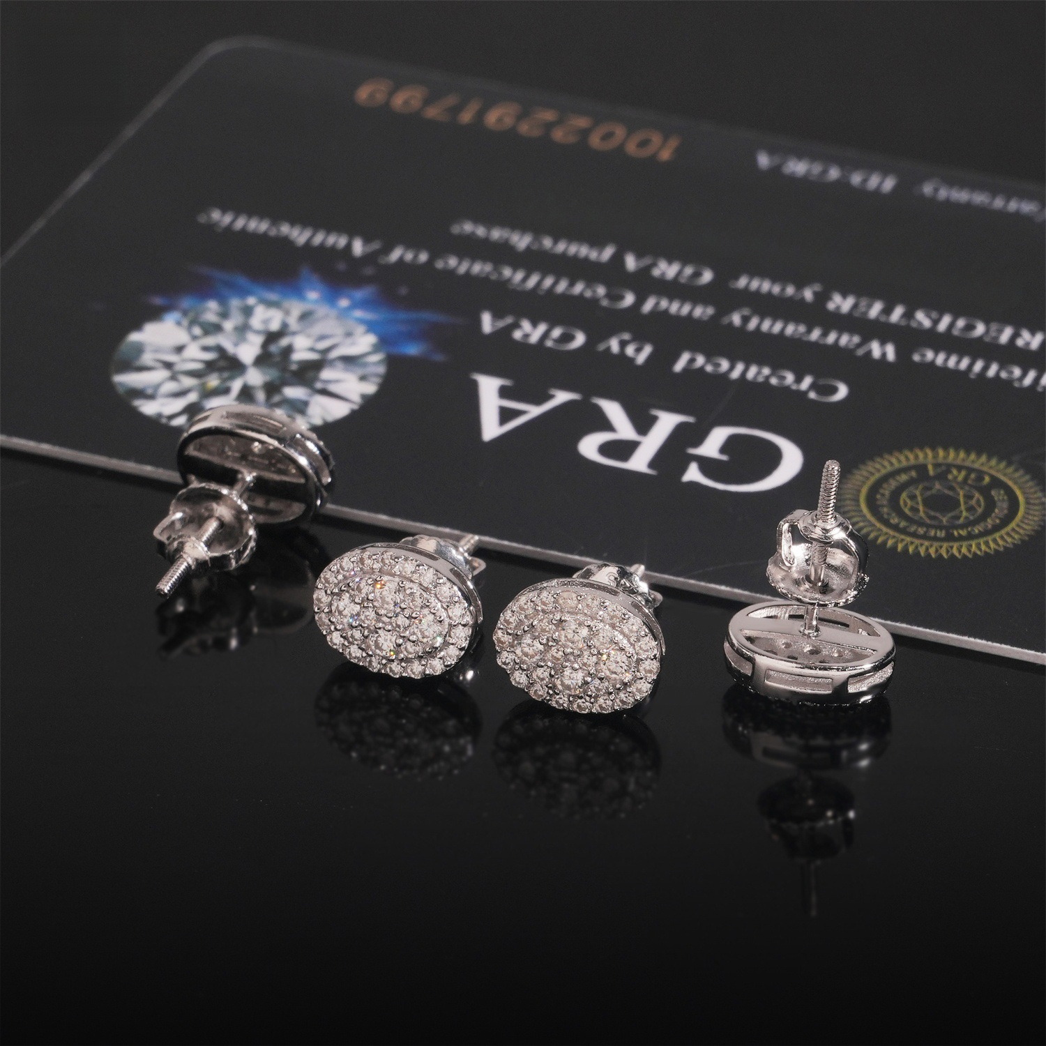 trendy egg-shaped earrings made of S925 silver inlaid with moissanite, delicate material, comfortable wear and not prone to