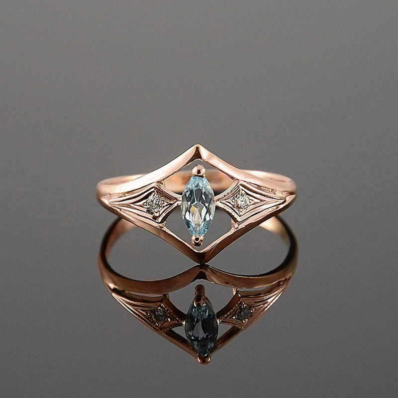 Huitan Wish Hot-Selling Rings, Featuring V-Shaped Design With Horse-Eye Cubic Zirconia Stones, A Classic Diamond-Shaped Ring