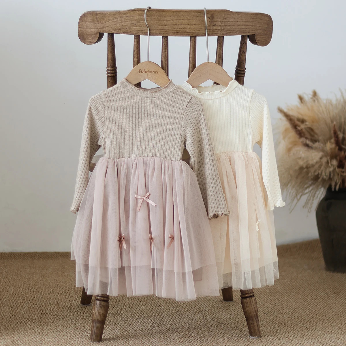 Autumn and Winter Fashion Toddler Girls Long Sleeve Mesh dress Pit Strip Ear Edge Bow Mesh Autumn and Winter dress Princess Gift261016