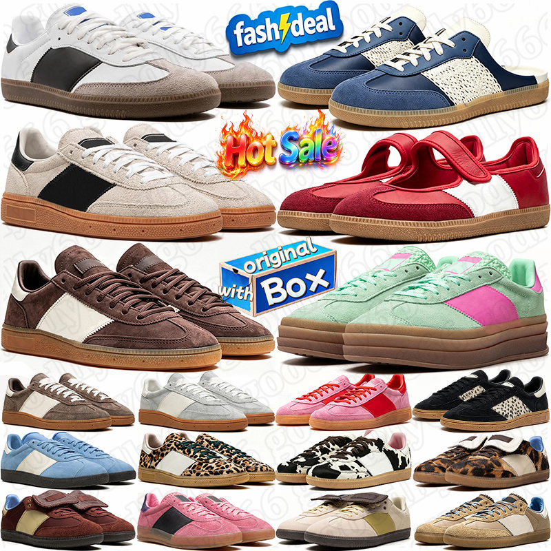 Free shipping with box designer stylish classic casual sneakers vintage sports trainers unisex men women black white comfortable daily street footwe
