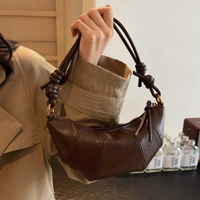 Evening Bags Personalized Croissant Shoulder Bag Vintage PU Leather Dumpling Crossbody Bag Designer Texture Versatile Lady Handbags And Purse H26101