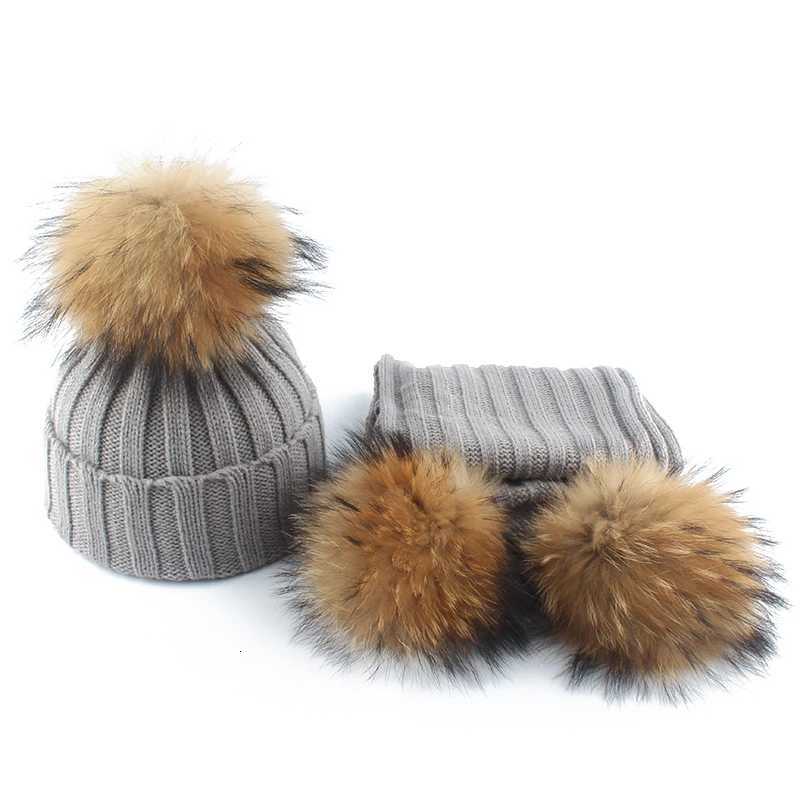 Beanie/Skull Caps 2023 Fashion Children Winter Real Fur Pompom Beanie Hat Scarf Warm Knitted Baby Hats For Kids Girls Boys Pom pom Cap Q261017