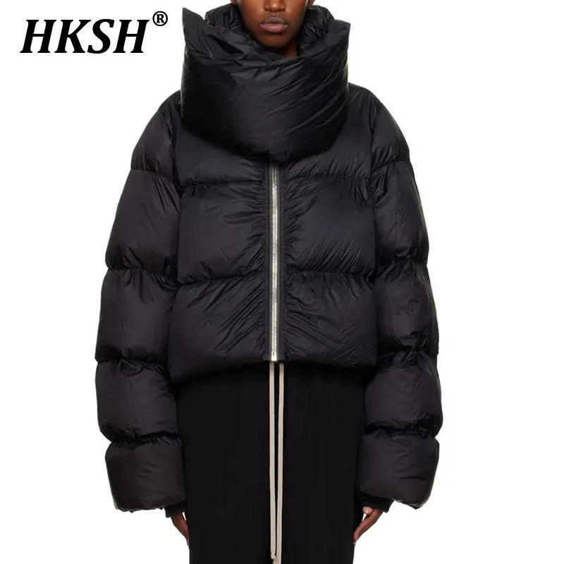 HKSH Autumn Winter Men Cotton Padded Jacket Scarf Collar Thick Long Sleeve Zipper Bread Chic Trendy RO Style Coat H2840 260924