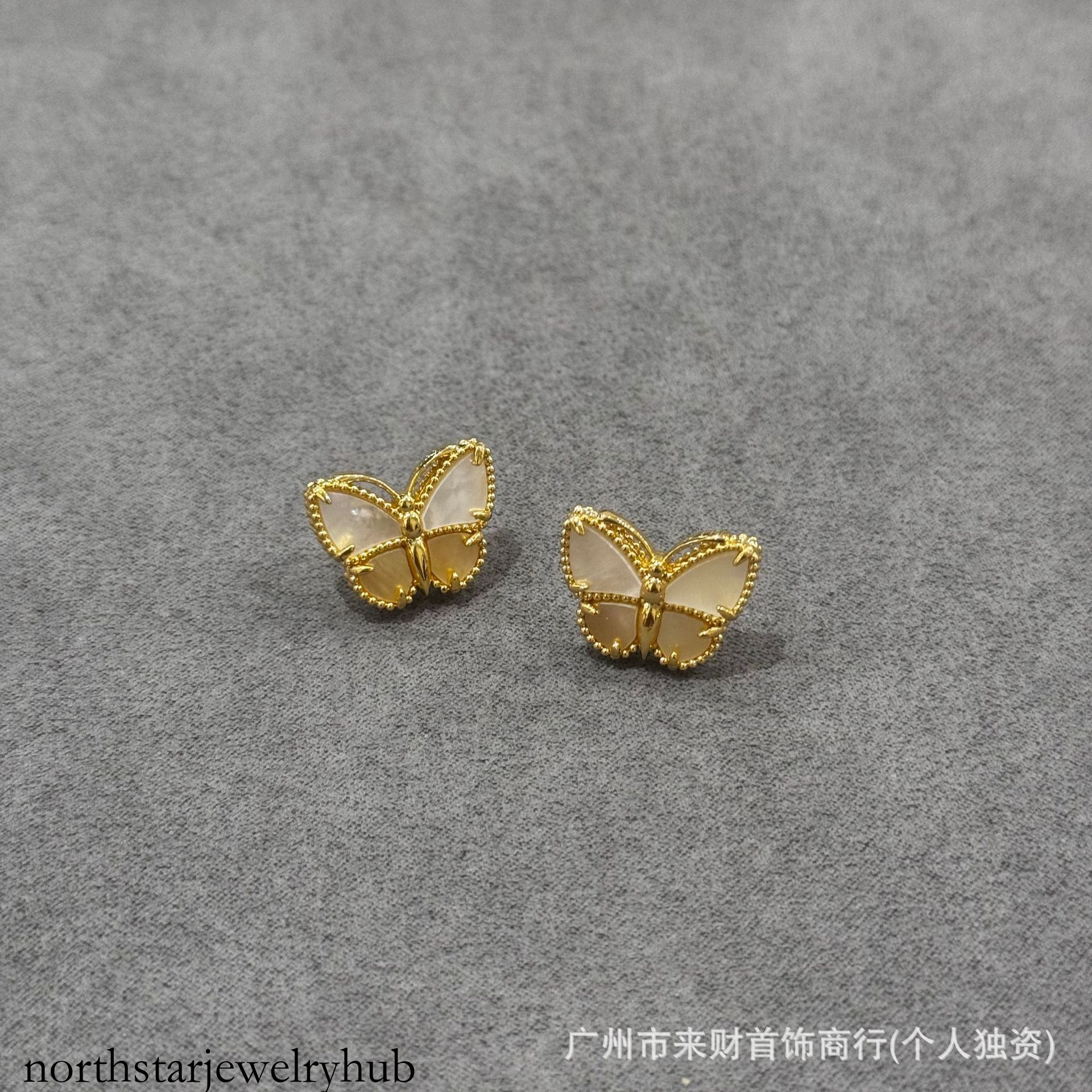 Designer Jewelry vanly New high-end gold single butterfly stud for women, fashionable, simple, light , versatile earrings