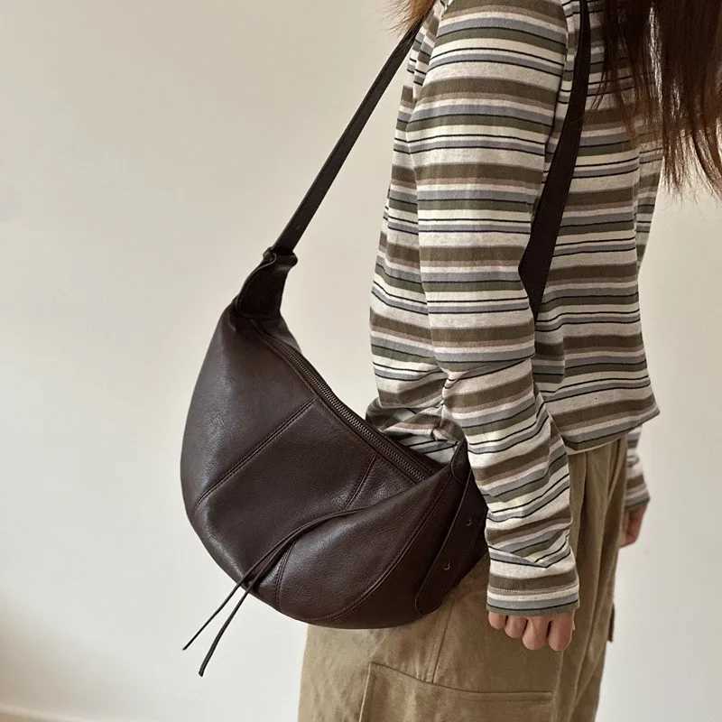 Evening Bags Johnature 2026 New Genuine Leather Women's Bag Casual Solid Color Versatile Saddle Bag Soft Cowhide Shoulder Crossbody Bags H26101