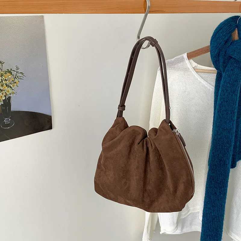 Evening Bags Vintage Ruched Women Bucket Shoulder bags New Winter Faux Suede Ladies Handbags Designer Female messenger Bag bolsa brown H261016