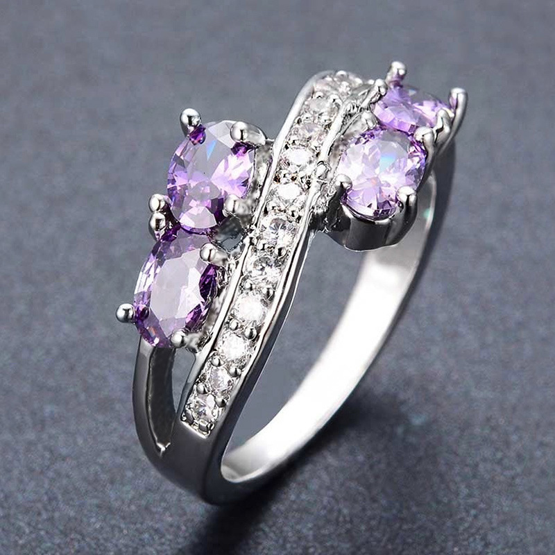 Huitan French-Style Romantic Purple Cubic Zirconia Ring, Luxurious And Elegant Accessory With A Regal Aura. Queen Rings