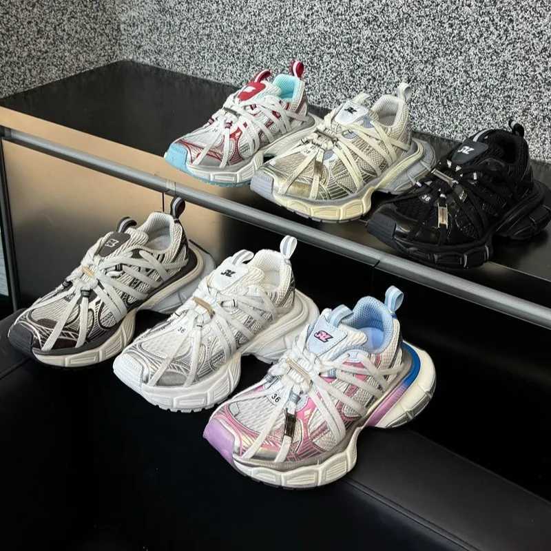 2026 Ins Super Fire Strap Small Flytail Breathable Casual Sneakers Metallic Platform Women's Tide Dad Shoes Men Q261015