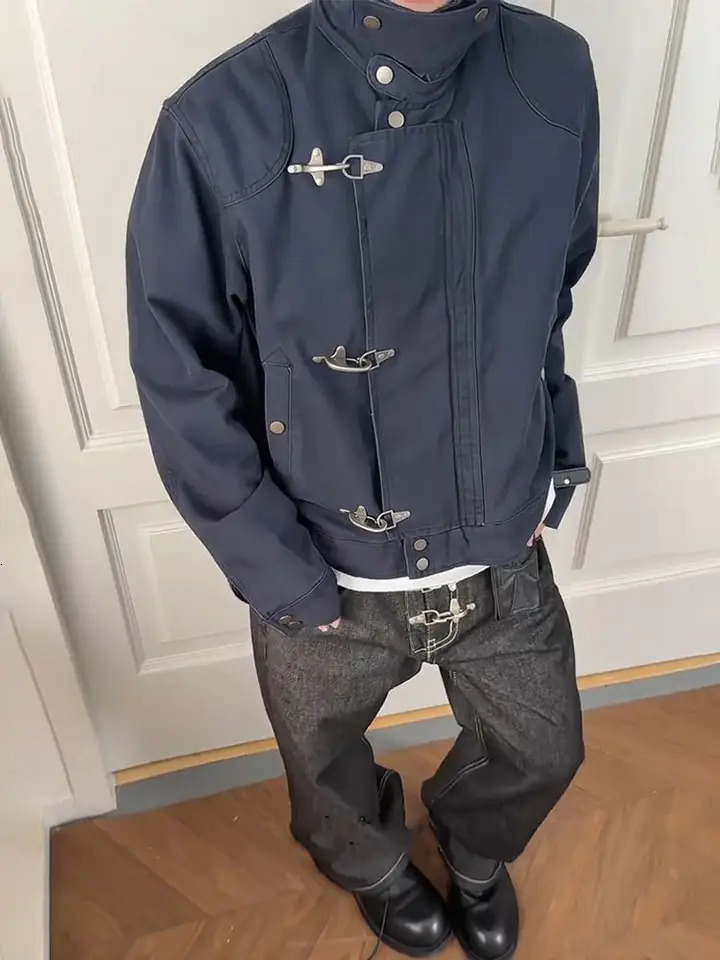 Vintage Airplane Buckle Stand Collar Coat Men Washed Jacket Cropped Oversized Cargo Outerwear Spring Fall Distressed Jacket 261016