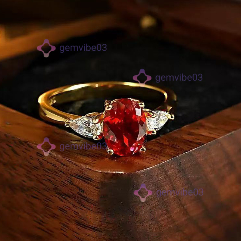 Classic Three-Stone Ruby Pigeon Egg Light Luxury Gold-Plated Diamond for Women Commuting Versatile Ring wedding holiday gift