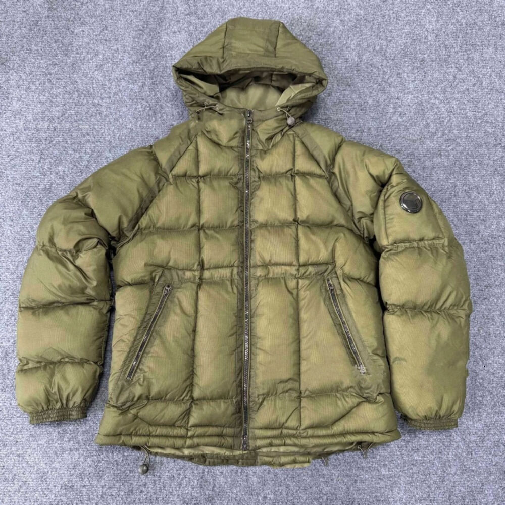 Company Puffer Jacket Mens Designer Down Coats With Goggle Lens Label Thickening Winter Cpity Puffer Down Outdoor High Quality Waterproof Down Fille
