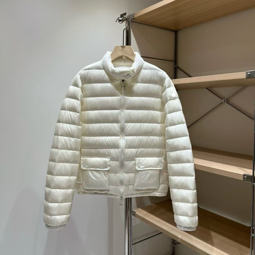 M Lightweight stand-up collar down jacket for autumn and winter, slim-fit with double pockets for warmth