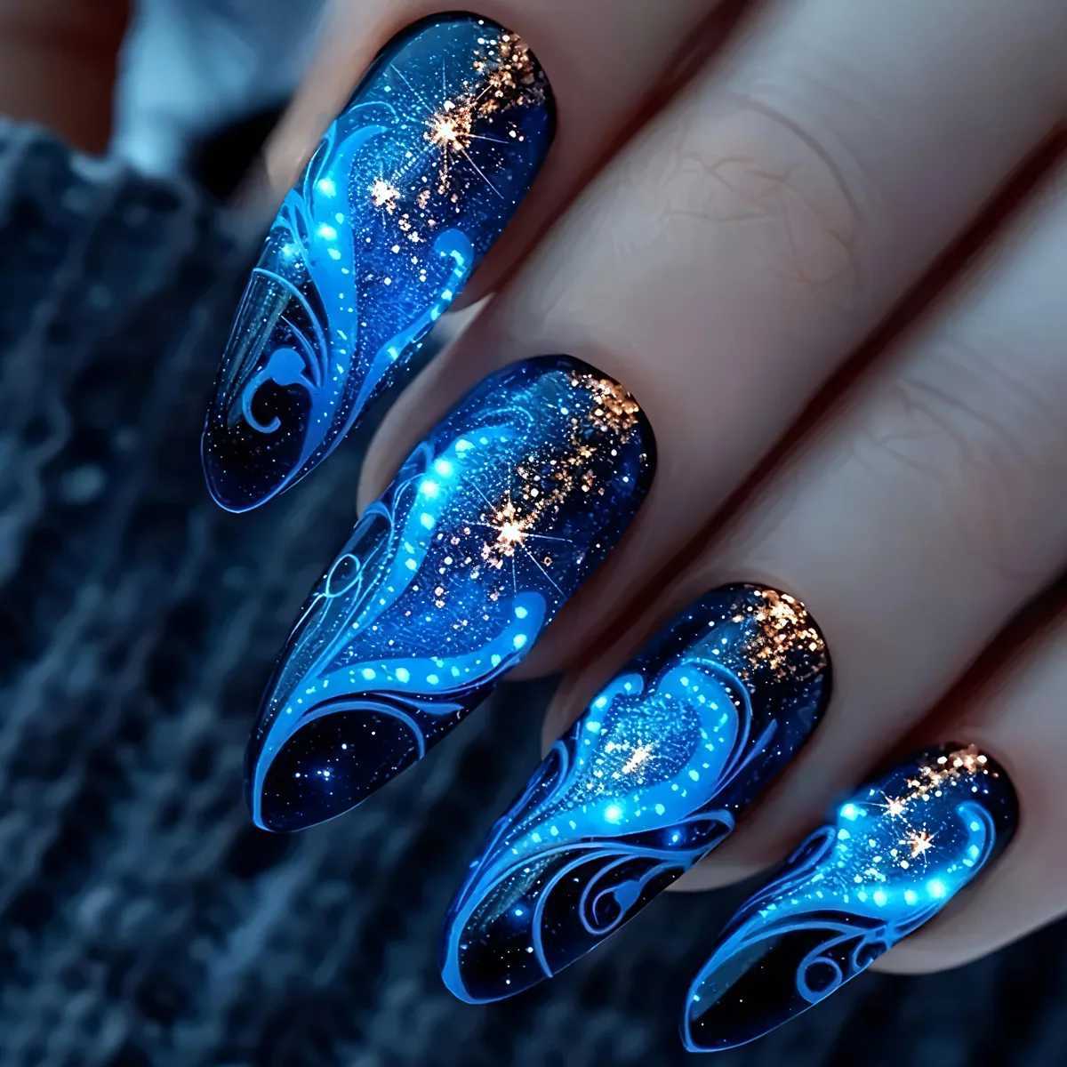 False Nails 24Pcs Mid-length Almond Fake Nail with Blue Stripe Smudge Design Press on Nails for Woman Datachable Full Cover False Nails Tips Q261017