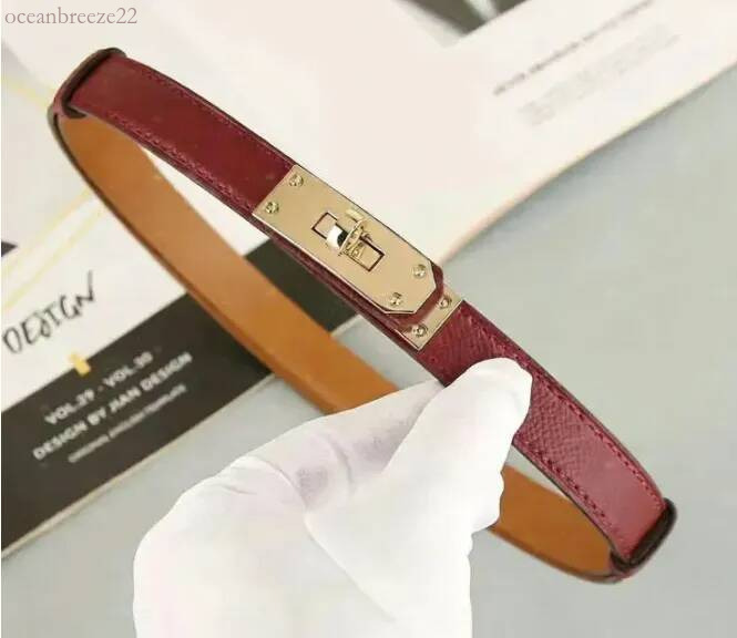 H belt Designer belt Women Thin Leather Belt Turn Lock Buckle Fashion Waist hness belt for Daily Outfit style Simple style Comes with dress Decorati