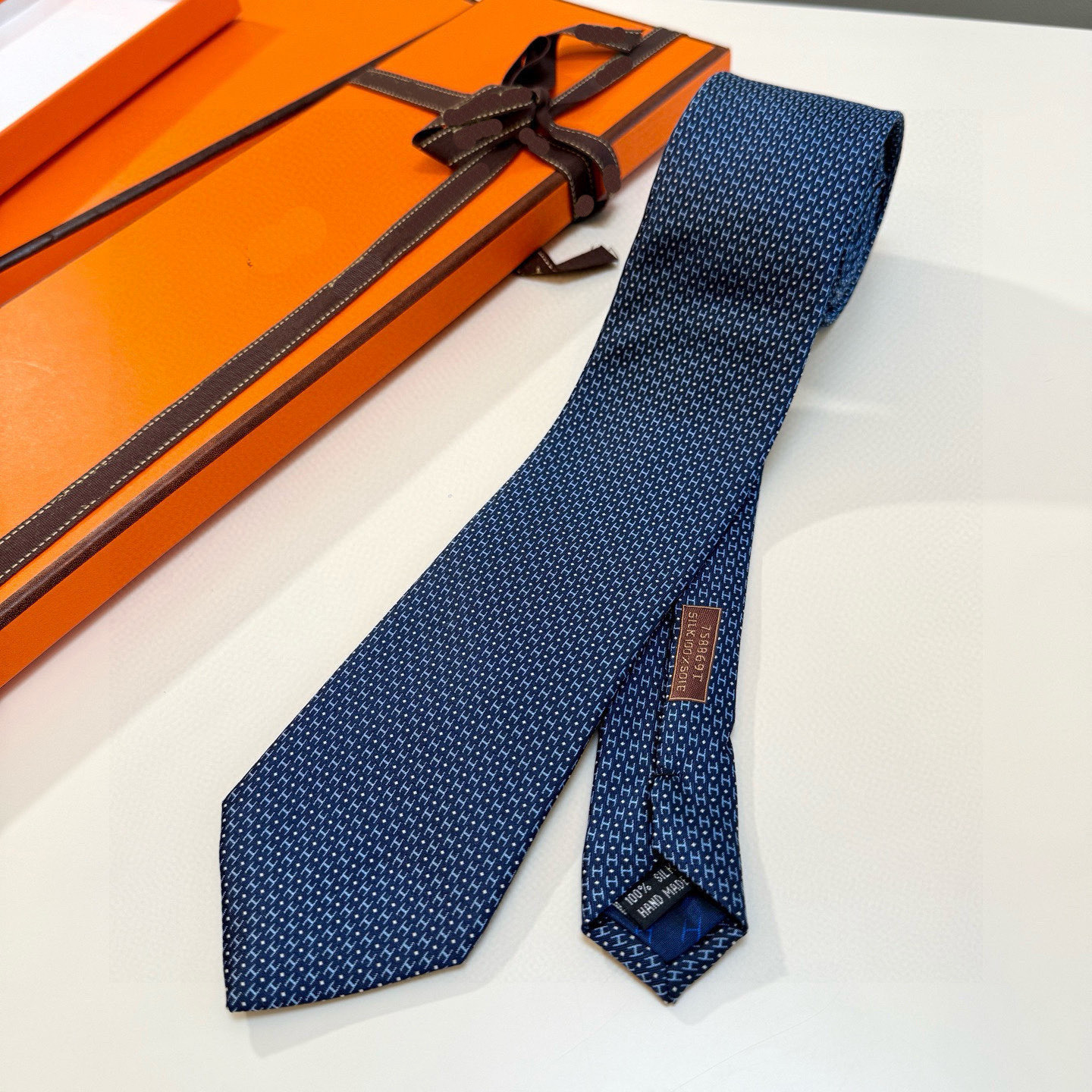 H047 Silk brand ties, luxury ties, new luxurious men's ties, high-end brand ties,business versatile ties, trendy fashion designer handcrafted s