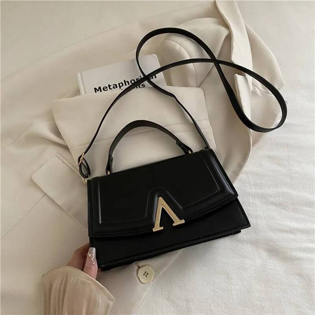 Shoulder fashion Bag 2026 Summer New Design Fashionable Texture Women's Simple Versatile Commuting Crossbody Square Single T1