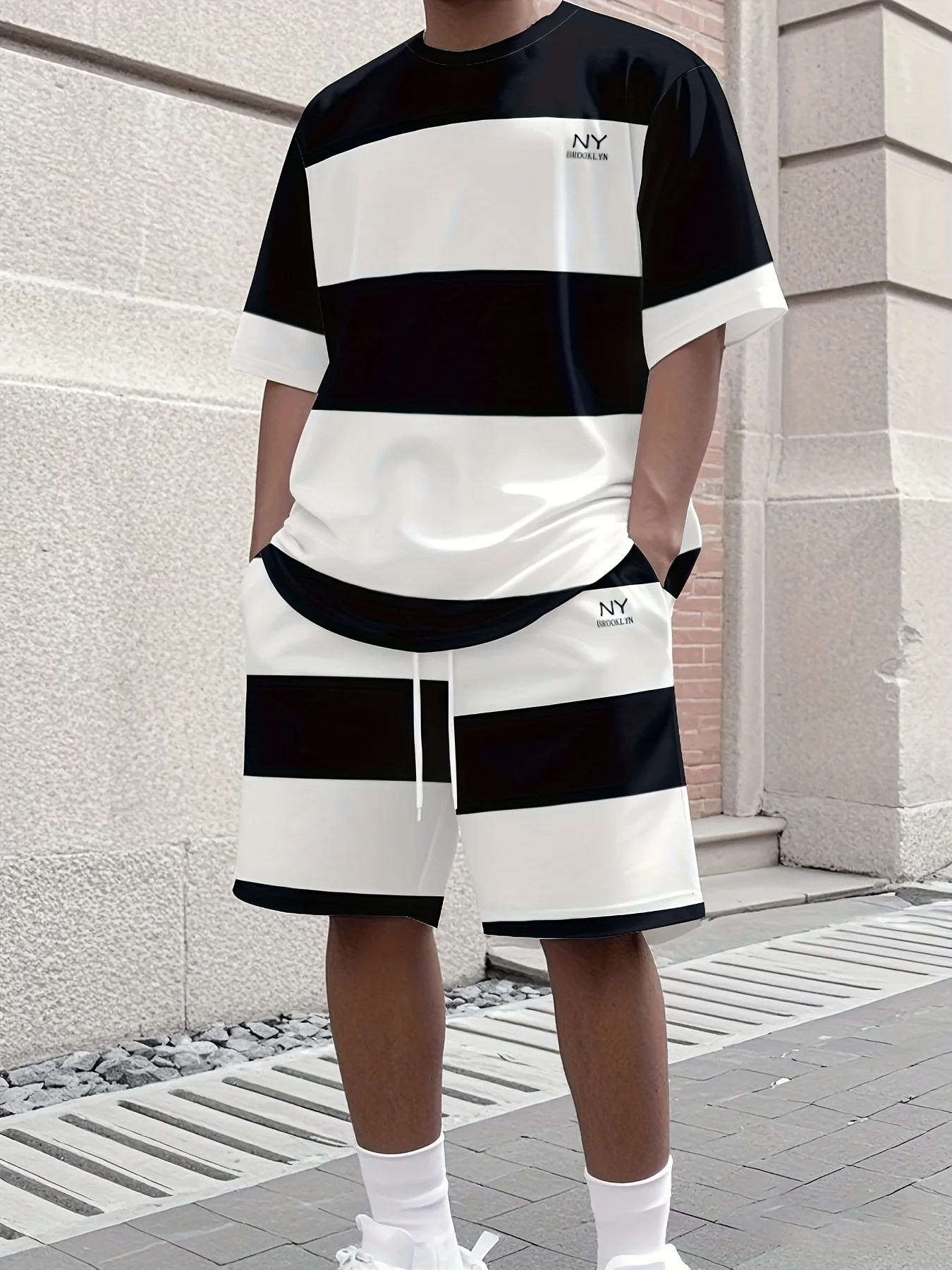Fashionable Men's Summer Striped Print Micro Elastic Breathable Round Neck TShirt Shorts Set Outdoor Casual TwoPiece 261010