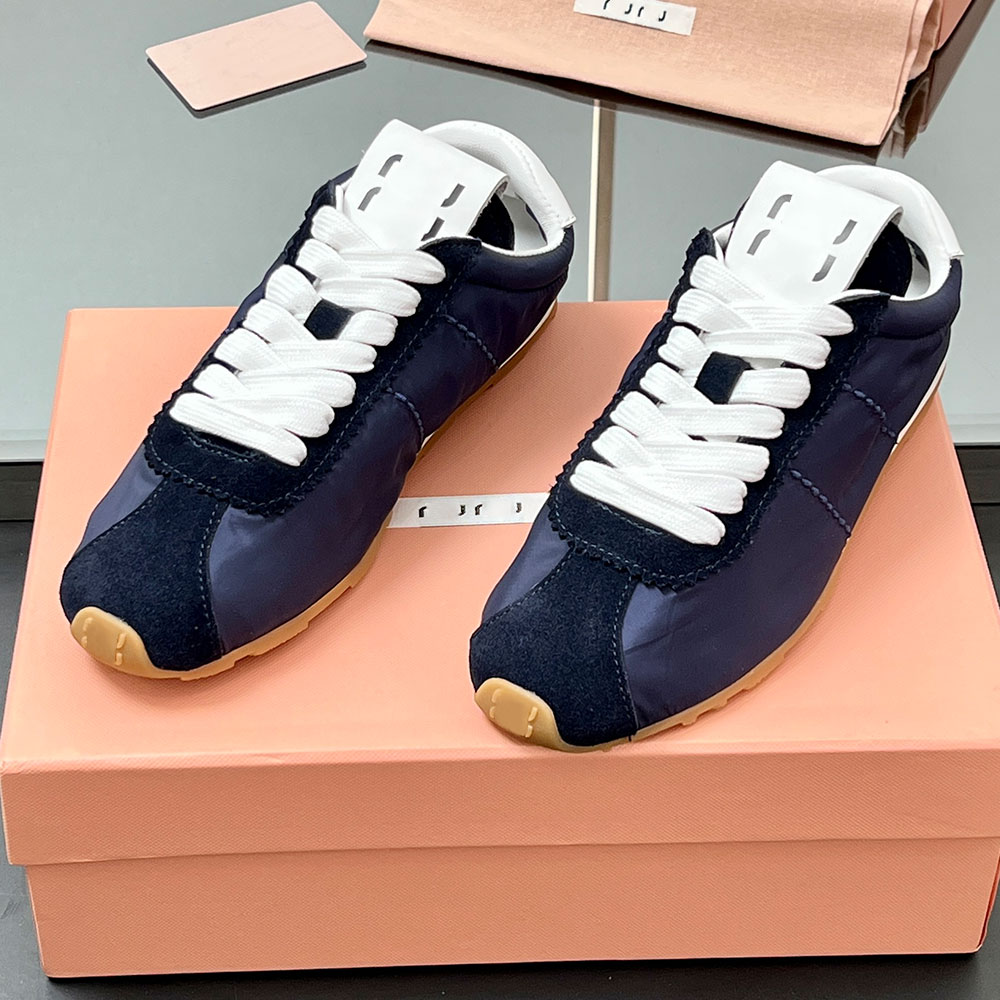 Plume Technical Fabric And Suede Sneakers 5E114E Womens Designer Sneaker Comfort Casual Flat Sneaker Sporty Style Classic Running Shoes Leather Lini