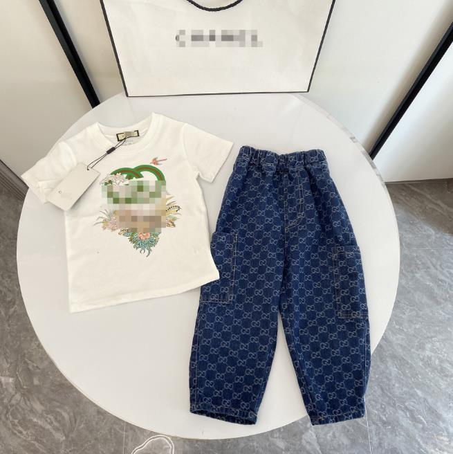 Summer Kids Designer Clothes Cute Two Piece Skirt Set Baby Girls Children Clothing Dresses Sets Short Sleeve Pullover T-shirt Pleated Cake Dress P82