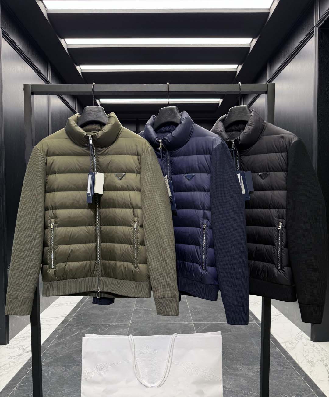 Men's high quality down jacket fashion knit sleeve patchwork design winter outdoor warm brand designer jacket
