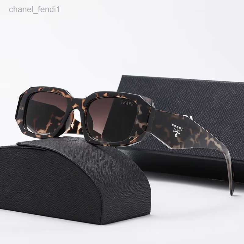 Top luxury Sunglasses designer womens Mens Wearing fashion hot selling senior Eyewear For Women eyeglasses frame Vintage Metal Sun Glasses With box