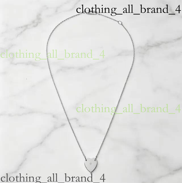 Silver Designer Pendant Gg For Men Women Lovers Set Luxury Jewelry Fashion Youth Chains Heart Shaped Charm Necklaces 4 Style With Gift 673
