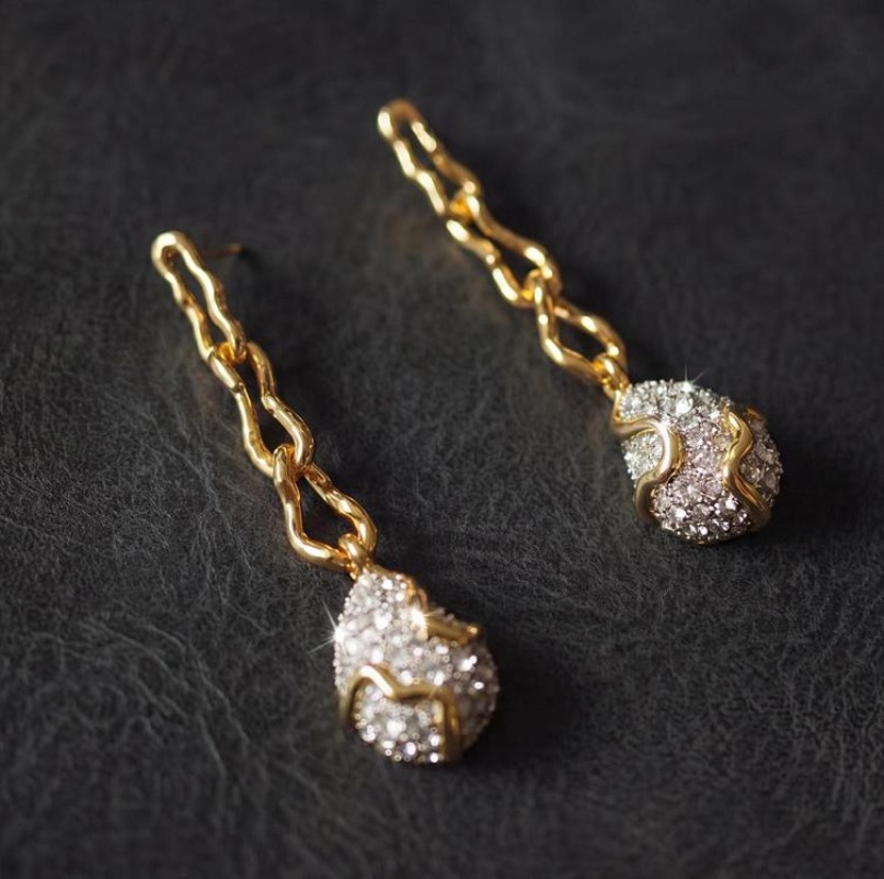 New Designed women luxury earrings Asterales Gold Hoop Earring Ear studs copper plated gold AB luxury Designer Jewelry