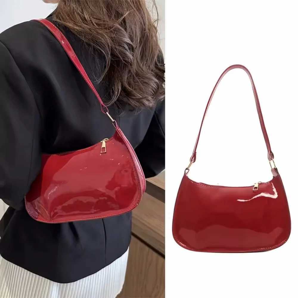 Cross Body Solid Color PU Leather Shoulder Underarm Bag Women's Fashion Handbags Casual Purses and Handbag Ladies Hand Bags for Daily H261016