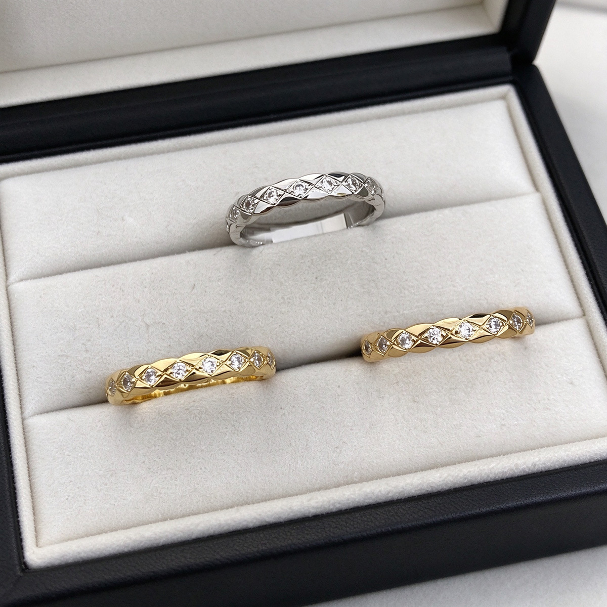 26 New Diamond-Studded Diamond Fashionable, High-End, Personalized, Simple Ring, Unisex
