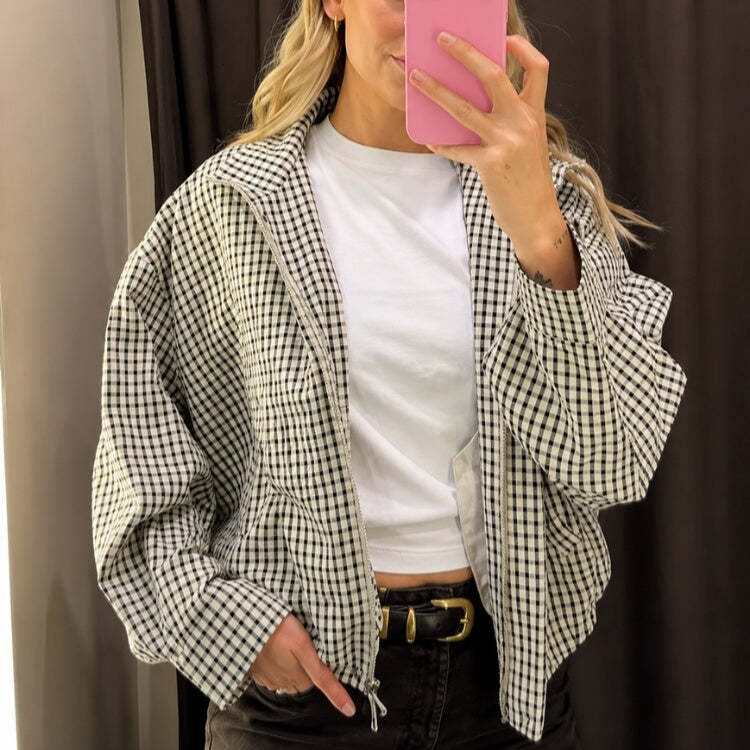 Cross-border European American women's clothing: hot-selling, trendy, and retro plaid jacket