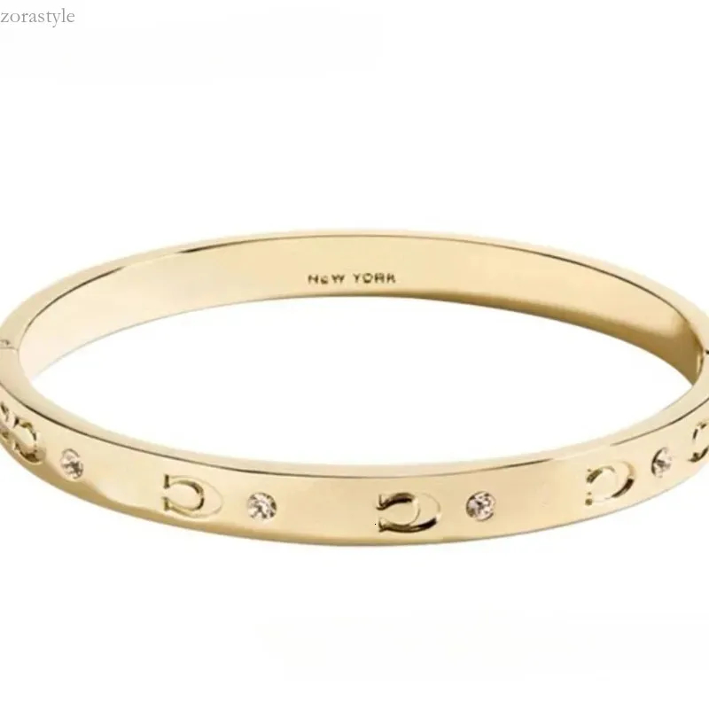 Lettres de luxe designer amant couple bracelet bracelet unisexe rétro vintage taille ouverte or argent coac bracelets bracelets bijoux 0a2