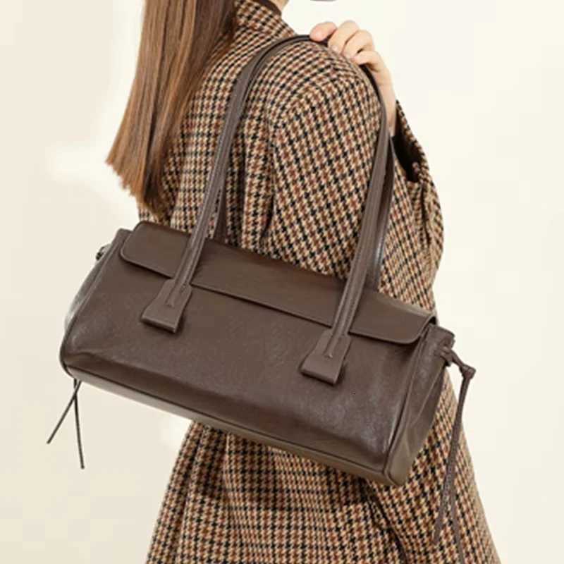 Evening Bags 2025 New Genuine Leather Women's Shoulder Bag Large Capacity Cowhide Handbag Long Strip Black Baguette Bag Female H261016
