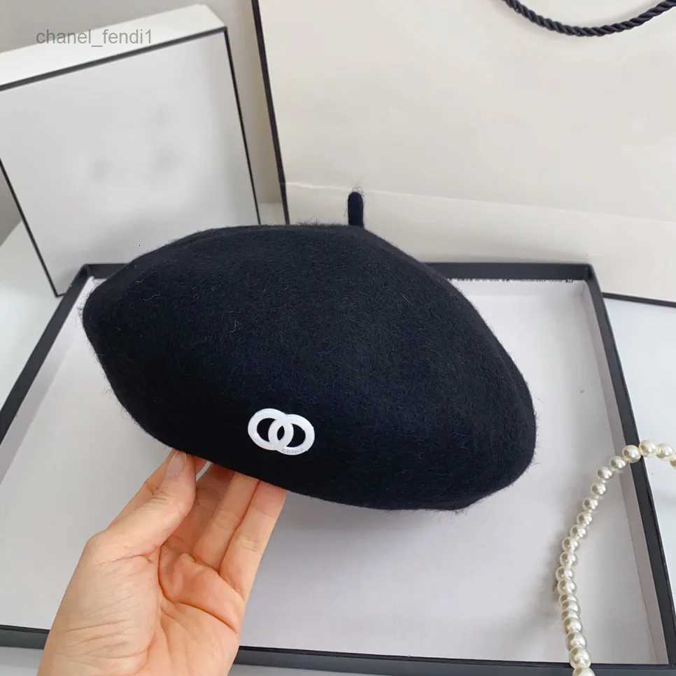 Women Luxury Beret Mens Designer Brand Caps Winter Cashmere Hat Outdoor Beanies Fashion Baseball Cap High Quality Bucket Hats G2310205BF