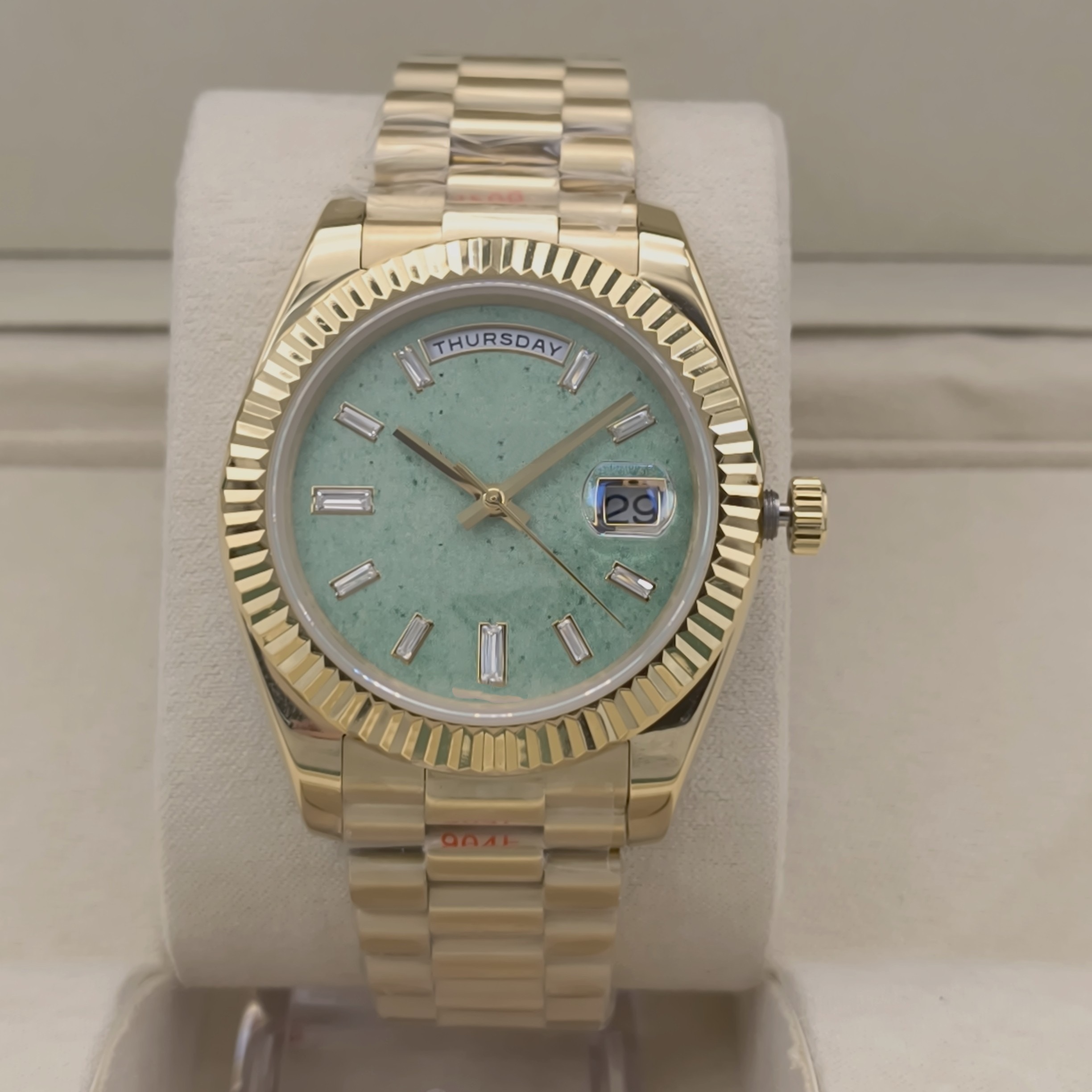 2026 new high-quality watch day date: 2836-4 41MM mint green dial groove bezel sapphire dial waterproof gold men's watch
