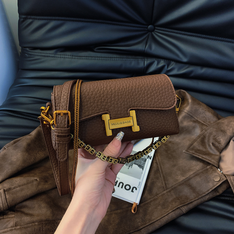 Designer Korean Style Women's Niche Fashion Chain Shoulder Underarm High-end Retro Versatile Crossbody Small Luxury Square Bag