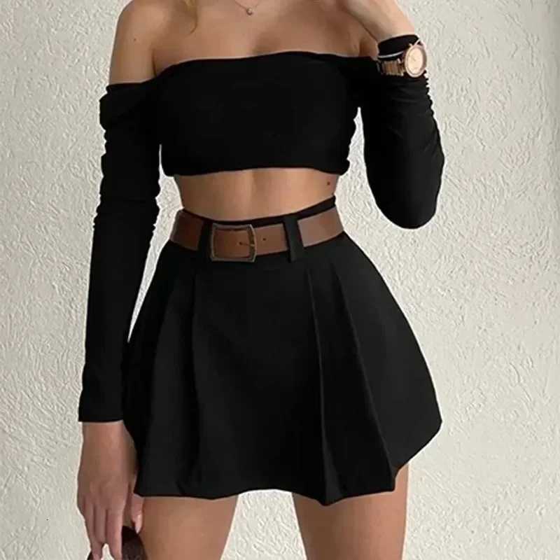 Vintage Solid Shorts Skirts Skirts For Women Autumn Casual Women's High Waist Pleated Mini Skirts Female Street Slim Shorts With Belt W261017