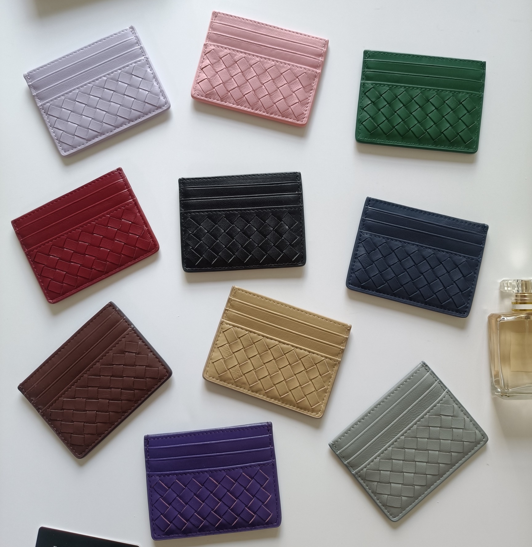 Classic Sheepskin Intrecciato Card Holder Leather Weave Wallet for Credit Card Genuine leather wallet women short wallet 10.5*8cm Come with box