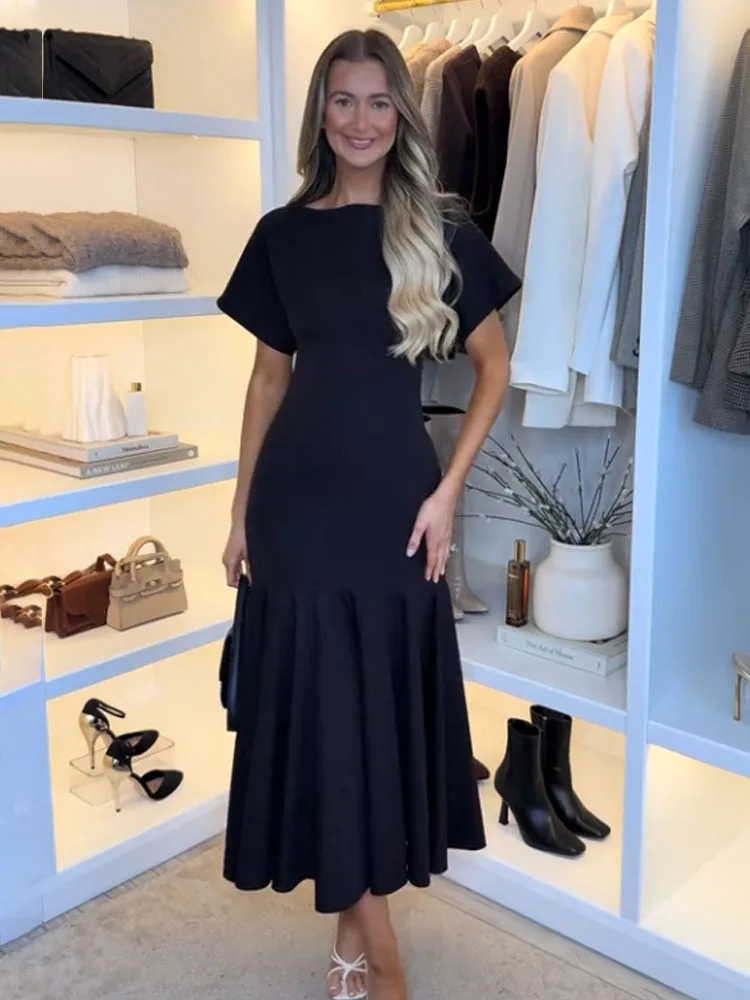 HH 2026 Women Summer Fashion Solid Midi Dress Side Zipper Pleated Woman Ship-type Short Sleeved Stitching Holiday Party Dress 261014