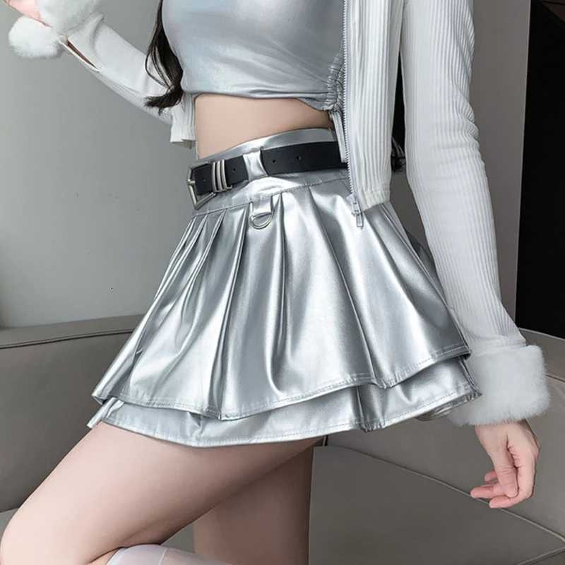 Elegant Pleated Mini Skirt Skirts With Belt For Women Comfortable Breathable Fabric Short Dress Metallic PU Skirts W261017