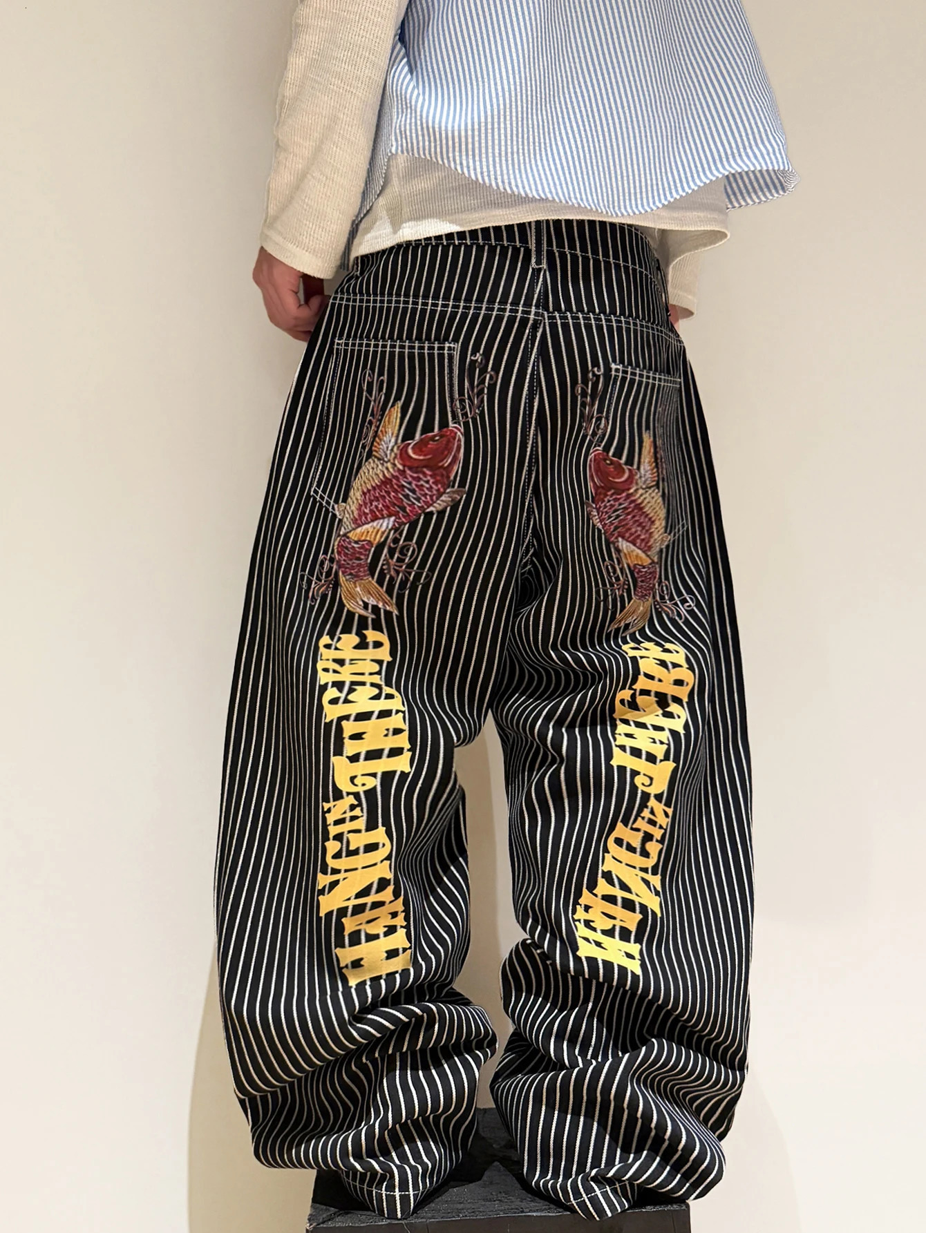 Men'S Jeans Trendy Y2K Black And White Striped Baggy Wide Pants Stylish Lucky Koi Embroidered Men'S Trousers All Seasons 261013