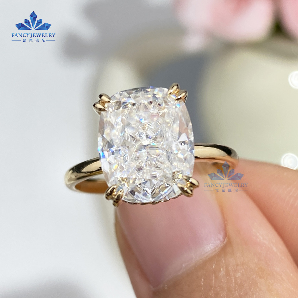 2026 New Design 5CT Lab Grown Moissanite Solitaire Diamond Ring in 18K Solid Gold Long Cushion Shape Engagement Jewelry