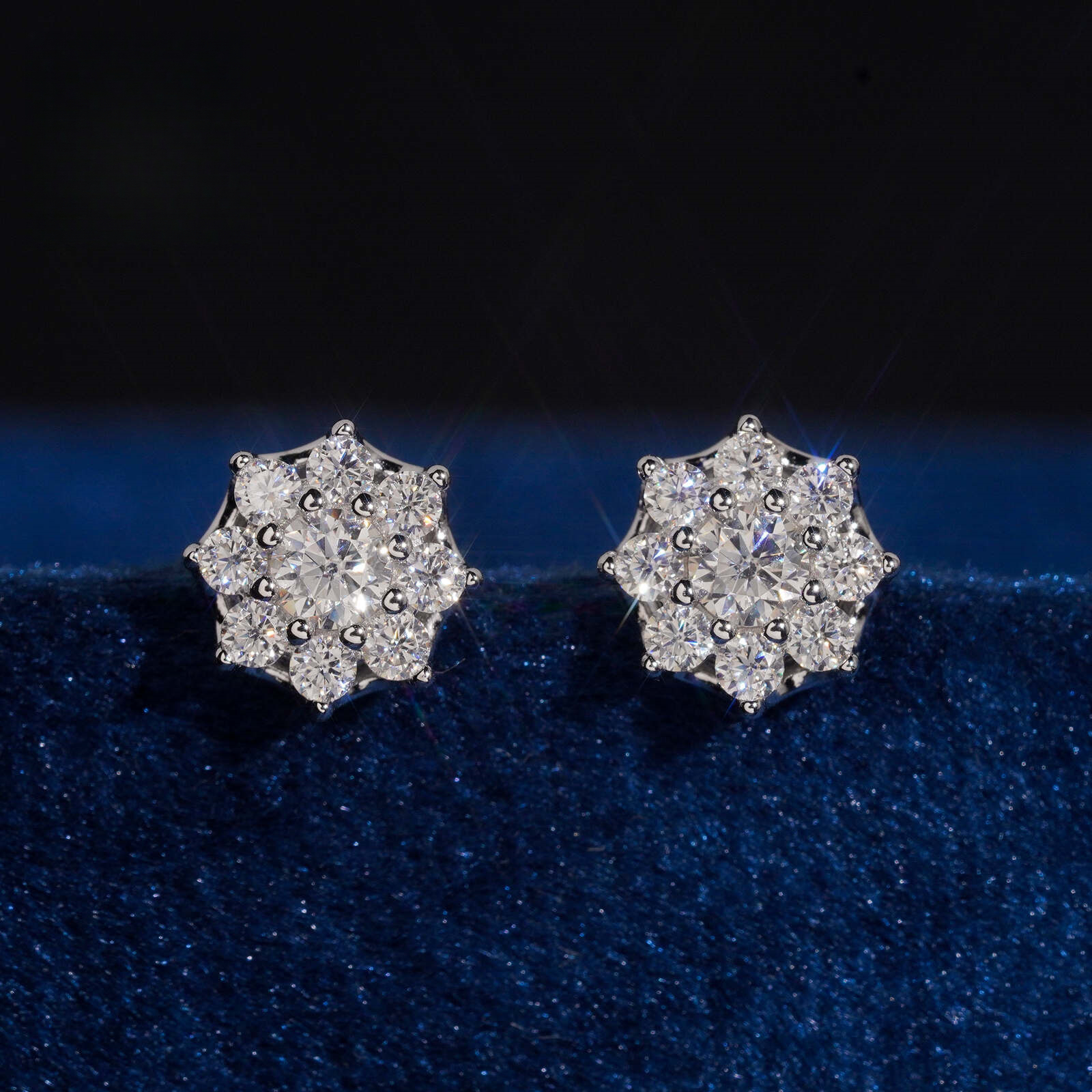 exclusive S925 silver moissanite sunflower 8.6MM flower-shaped earrings, jewelry wholesale